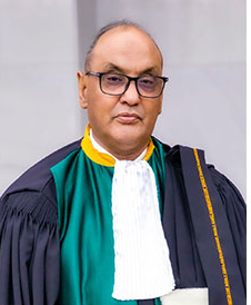 المحكمة العليا تبحث توقيع اتفاقية توأمة مع محكمة النقض بمصر 