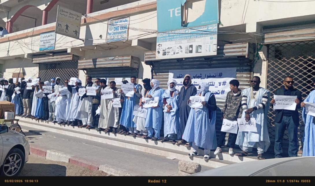 تجار نواذيبو يغلقون سوق الهواتف احتجاجاً على ضريبة جديدة