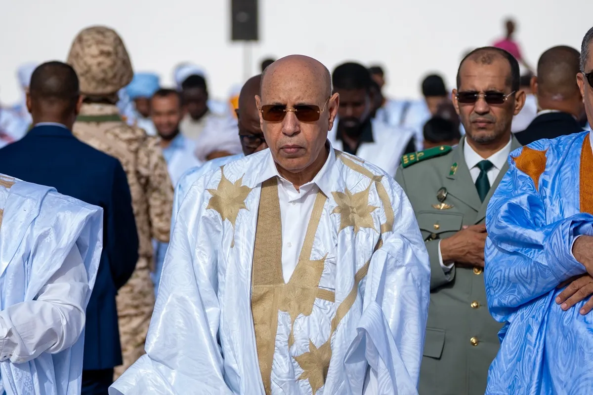 ولد الغزواني يهنئ بالعيد ويدعو لتعزيز روح التآخي والتضامن