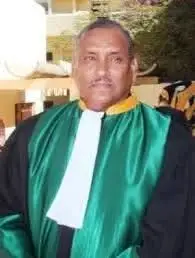 المدعي العام الأسبق السيد ولد الغيلاني يكتب : أي منطق هذا الذي يتحدث به الأخ ولد بي”؟