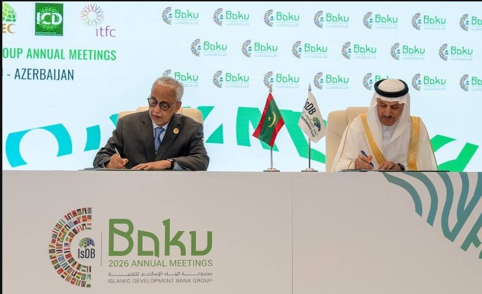 موريتانيا توقع اتفاقية تمويل بـ23 مليارا مع البنك الإسلامي لكهربة 170 تجمعا ريفيا