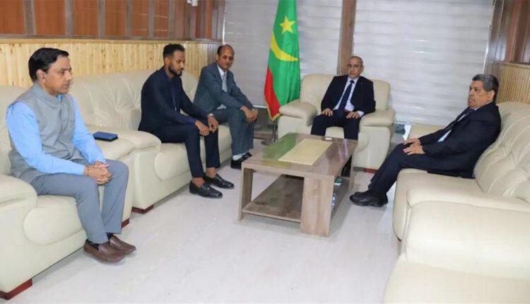 وزير الداخلية يجري مباحثات مع سفير الهند بنواكشوط