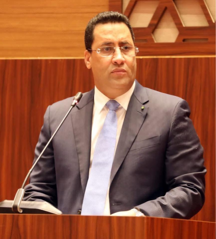 الوزير الأول: الأشغال تتسارع في مشروعين استراتيجيين للطاقة ومن المتوقع اكتمالهما قبل نهاية العام