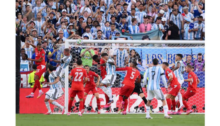 كأس العالم 2026: الأرجنتين وإنجلترا تكملان عقد المربع الذهبي
