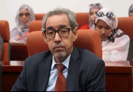 أكاديمي موريتاني يبلغ القائمة الطويلة لجائزة كتارا للرواية العربية 2026