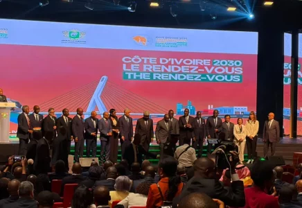 تعهدات بـ80 مليار دولار لتمويل خطة كوت ديفوار التنموية