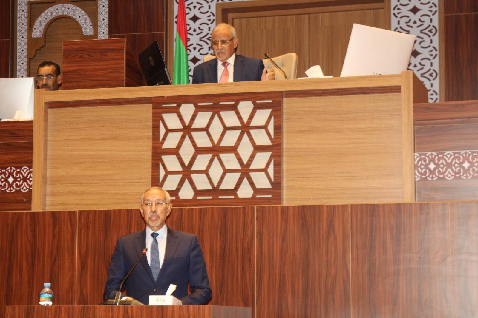 وزير الدفاع: استحداث رتب جديدة يوفر إطارا أكثر ملاءمة لتسيير الوظائف العليا