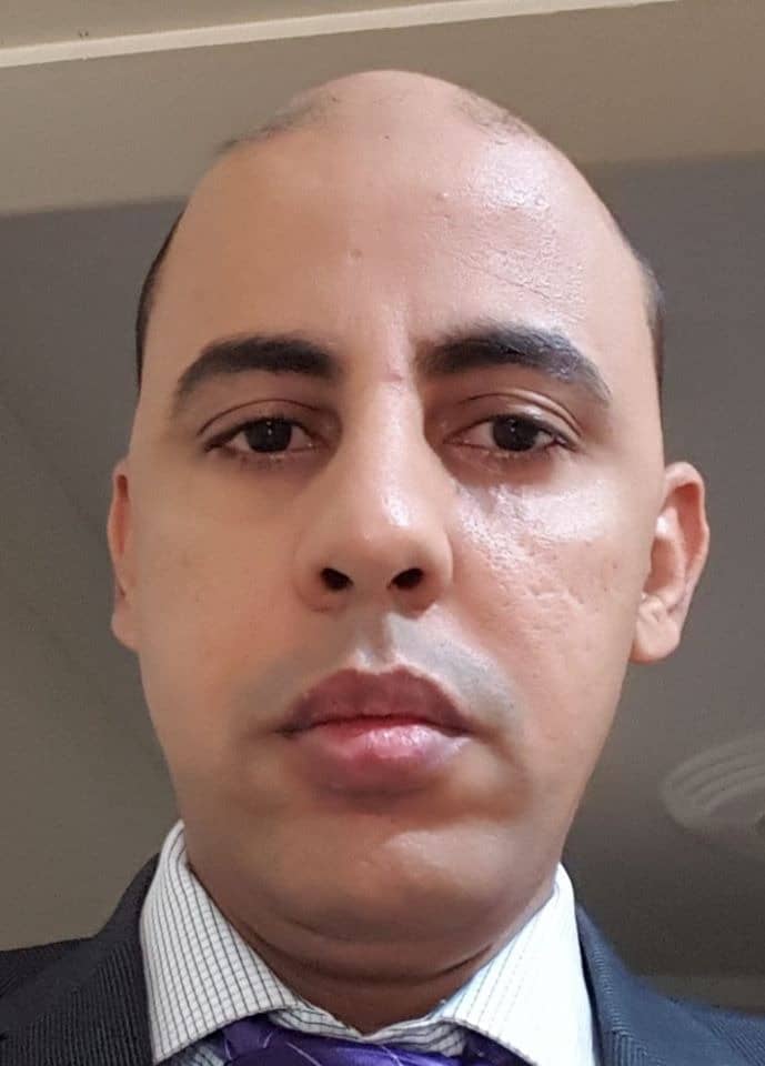 قِفُّ الواتساب …