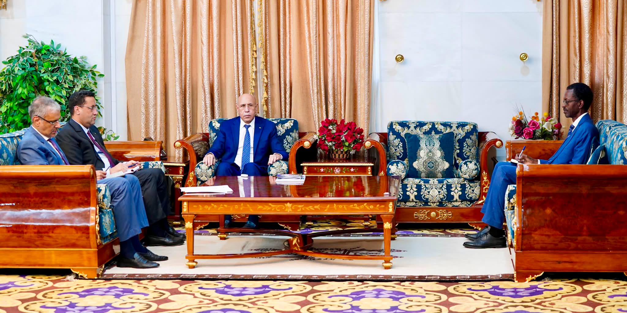 الرئيس غزواني يجتمع بمسؤولي الطاقة