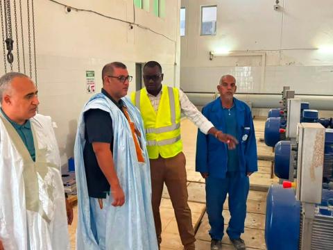 المدير العام للشركة الوطنية للماء يزور عددًا من مرافق الشركة في نواذيبو