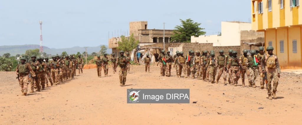 الجيش المالي يعلن استهداف موقع لوجستي لجماعة مسلحة