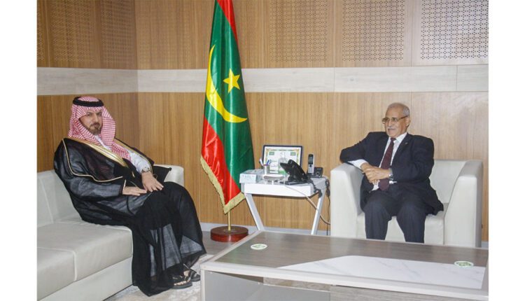 رئيس الجمعية الوطنية يستقبل سفير المملكة العربية السعودية