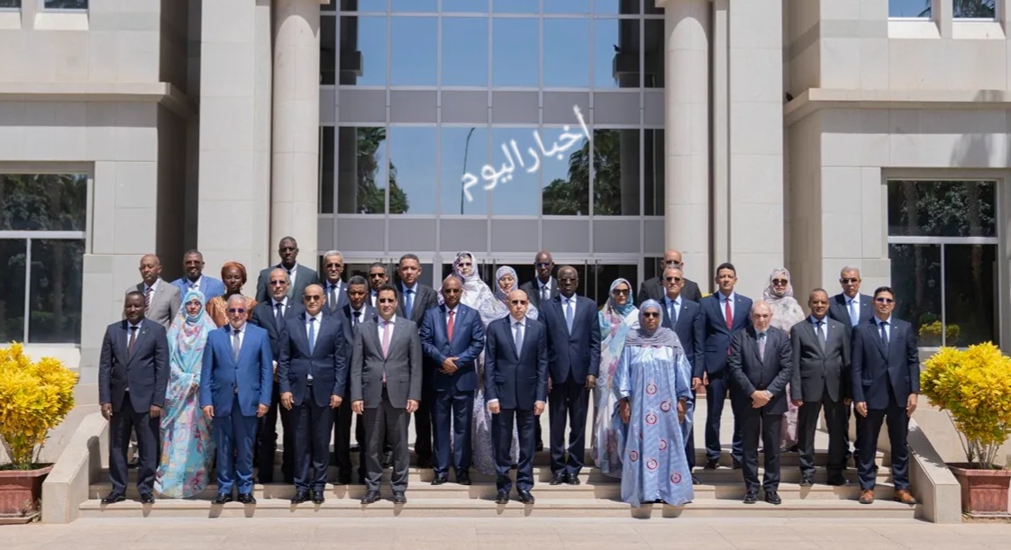 عاجل الحكومة الجديدة تنشر صورة جماعية في ظل غيابات في صفوفها