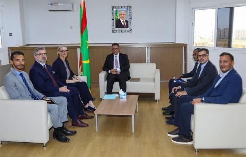 وزير الطاقة والنفط يستقبل القائمة بالأعمال الأمريكية في نواكشوط